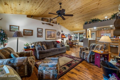 Tiny photo for 2702 Palomino Trail, Overgaard, AZ 85933 (MLS # 261537)