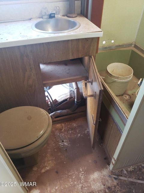 Tiny photo for 1786 Doughty Place, Show Low, AZ 85901 (MLS # 256300)