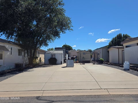 Photo of 8233 Lake Front Drive, Show Low, AZ 85901 (MLS # 263289)