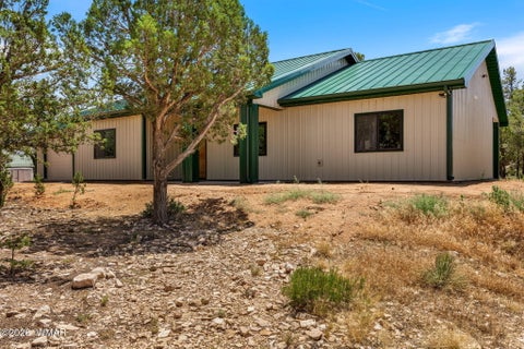 Tiny photo for 1043 School House Lane, Show Low, AZ 85901 (MLS # 261834)