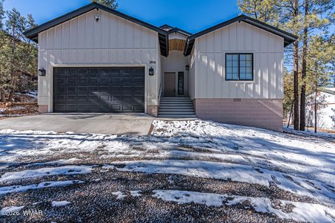 Photo of 2906 Lockwood Drive, Lakeside, AZ 85929 (MLS # 259170)