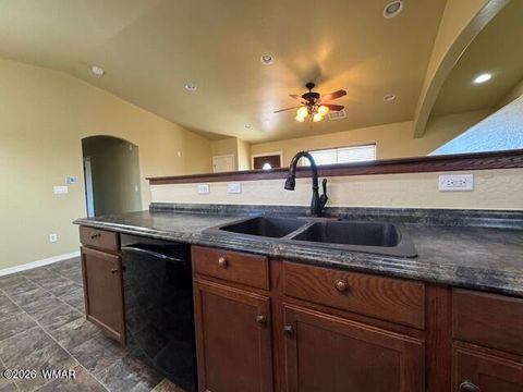 Tiny photo for 230 W 10th West Street, Saint Johns, AZ 85936 (MLS # 261771)