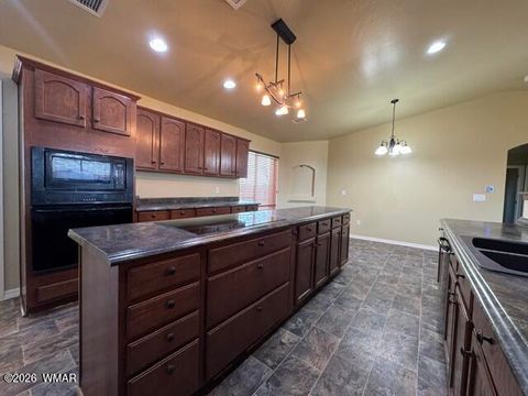 Tiny photo for 230 W 10th West Street, Saint Johns, AZ 85936 (MLS # 261771)