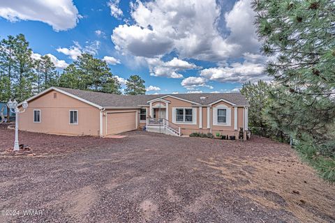 Photo of 200 Timber Ridge Loop, Show Low, AZ 85901 (MLS # 260663)