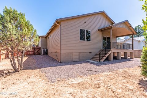 Tiny photo for 840 E Blue Jay Ln, Show Low, AZ 85901 (MLS # 256601)