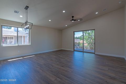 Tiny photo for 840 E Blue Jay Ln, Show Low, AZ 85901 (MLS # 256601)