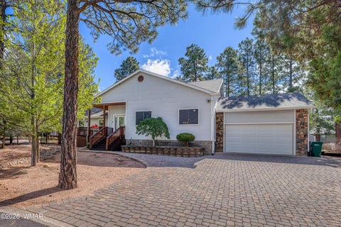 Photo of 3714 W Country Club Drive, Show Low, AZ 85901 (MLS # 263577)
