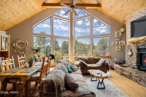 Photo of 2228 Eagle Lane, Overgaard, AZ 85933 (MLS # 261793)