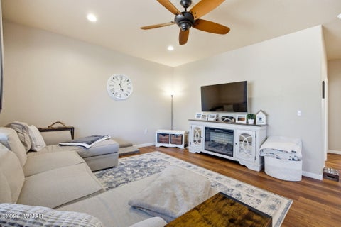 Tiny photo for 588 Rim Road, Pinedale, AZ 85934 (MLS # 261118)
