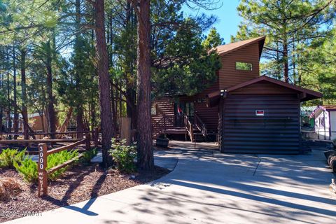 Photo of 3000 W Whipple Street, Show Low, AZ 85901 (MLS # 258816)