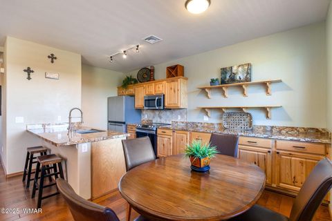Photo of 2310 N Cottage Trail #B5, Show Low, AZ 85901 (MLS # 258189)