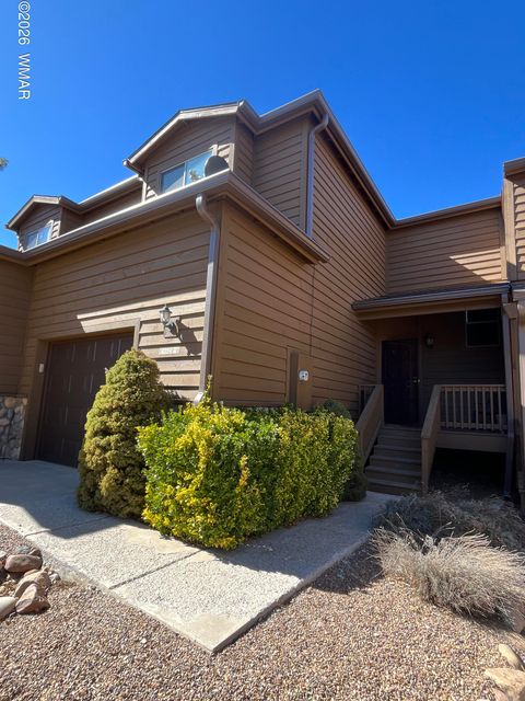 Photo of 6224 W Starlight Ridge Parkway Pkwy #527, Lakeside, AZ 85929 (MLS # 259508)