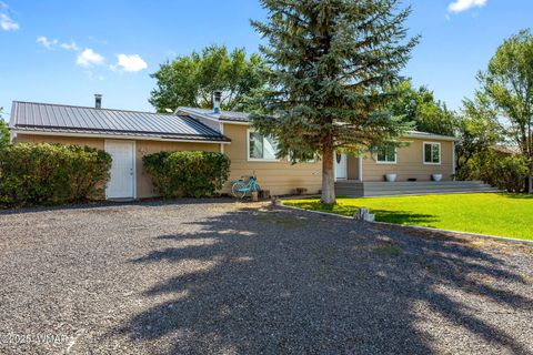 Tiny photo for 307 E 5th Avenue, Eagar, AZ 85925 (MLS # 258759)