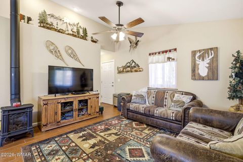 Photo of 2112 Fishermans Road, Overgaard, AZ 85933 (MLS # 260157)