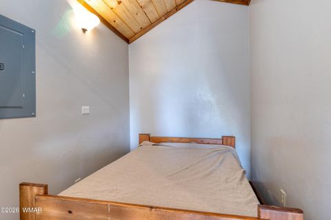 Tiny photo for 618 Vernon County Road, Vernon, AZ 85940 (MLS # 260766)