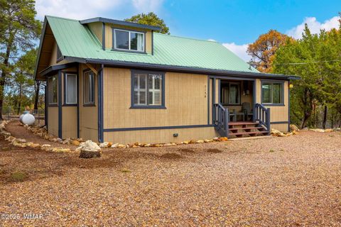 Photo of 3154 Aspen Road, Overgaard, AZ 85933 (MLS # 258307)