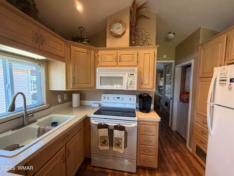 Tiny photo for 1964 Lynx Drive #Lot 33, Show Low, AZ 85901 (MLS # 261443)