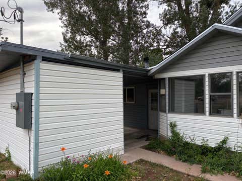 Tiny photo for 590 W 2nd Street, Saint Johns, AZ 85936 (MLS # 262402)