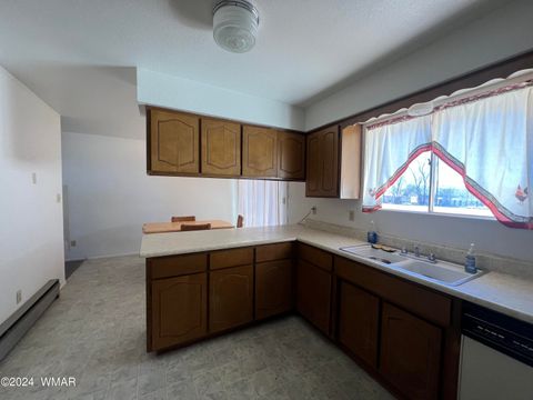 Tiny photo for 450 N 14th West, Saint Johns, AZ 85936 (MLS # 249654)