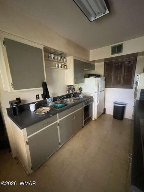 Tiny photo for 1231 W Florida Street, Holbrook, AZ 86025 (MLS # 263143)