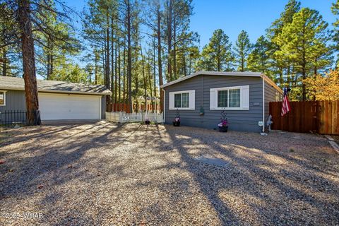 Photo of 1200 N 45Th Drive, Show Low, AZ 85901 (MLS # 258572)