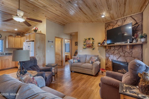 Photo of 3524 Buckskin Road, Overgaard, AZ 85933 (MLS # 260899)