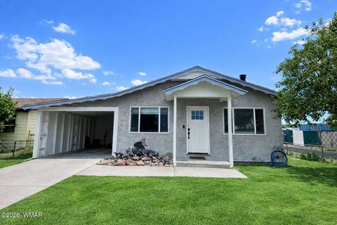Photo of 309 N 9Th Avenue, Holbrook, AZ 86025 (MLS # 259526)