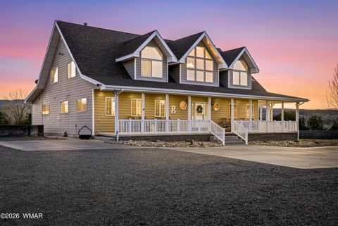 Photo of 327 W 4Th Street, Eagar, AZ 85925 (MLS # 259052)