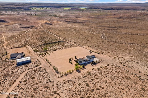 Tiny photo for 1710 Gregg Drive, Holbrook, AZ 86025 (MLS # 263650)