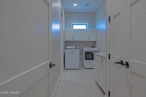 Tiny photo for 1930 S Twin Peak Trail, Show Low, AZ 85901 (MLS # 256955)