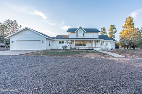 Photo of 956 Wild Horse Road, Show Low, AZ 85901 (MLS # 259793)