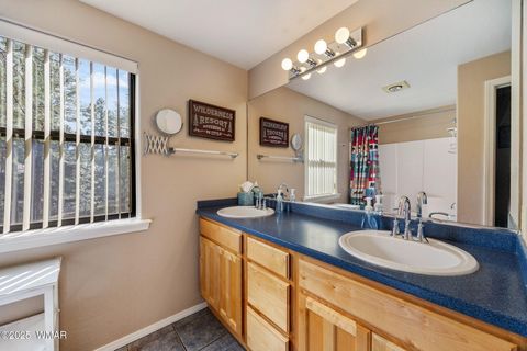 Tiny photo for 1057 Lakeshore Drive, Lakeside, AZ 85929 (MLS # 257850)