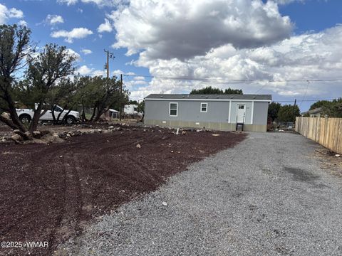 Photo of 8518 Red Fox Lane, Show Low, AZ 85901 (MLS # 257741)