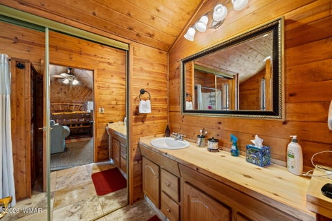 Tiny photo for 2333 Dovetail Trail, Overgaard, AZ 85933 (MLS # 262295)