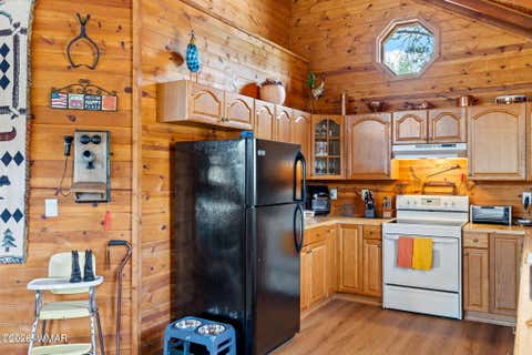 Tiny photo for 2333 Dovetail Trail, Overgaard, AZ 85933 (MLS # 262295)