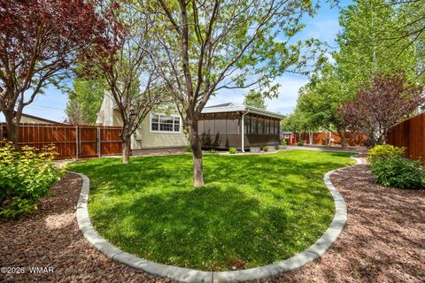 Tiny photo for 1875 W Settlers Lane, Lakeside, AZ 85929 (MLS # 261212)