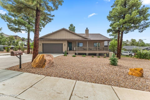 Tiny photo for 241 W Owens Street, Show Low, AZ 85901 (MLS # 262275)