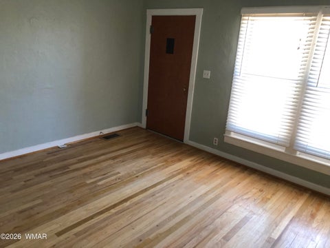 Tiny photo for 411 W Arizona Street, Holbrook, AZ 86025 (MLS # 263183)