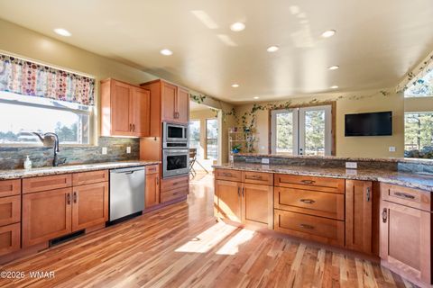 Tiny photo for 816 Fern Way, Show Low, AZ 85901 (MLS # 259070)