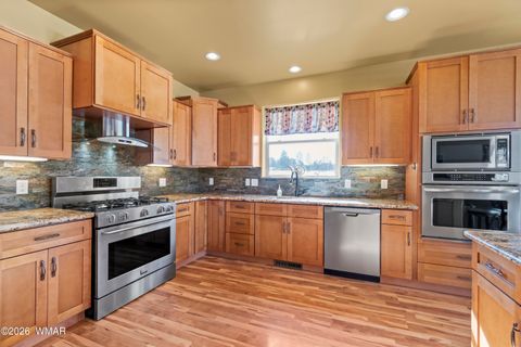 Tiny photo for 816 Fern Way, Show Low, AZ 85901 (MLS # 259070)