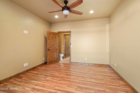 Tiny photo for 816 Fern Way, Show Low, AZ 85901 (MLS # 259070)