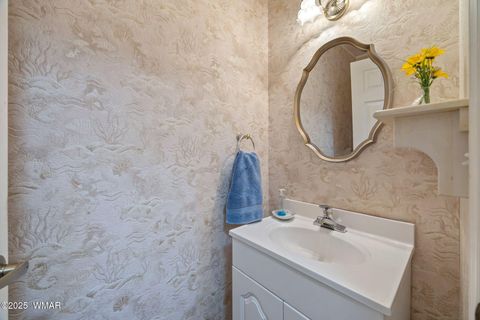 Tiny photo for 2865 Penney Lane, Lakeside, AZ 85929 (MLS # 258213)