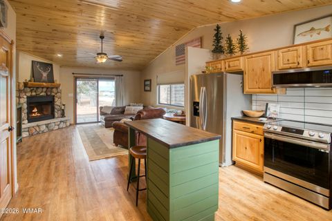 Tiny photo for 2342 S Buffalo Loop, Overgaard, AZ 85933 (MLS # 259601)