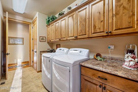 Tiny photo for 816 Pine Spruce Lane, Pinetop, AZ 85935 (MLS # 257815)