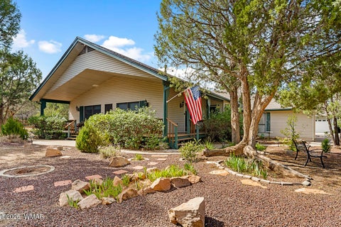 Tiny photo for 918 Wild Horse Road, Show Low, AZ 85901 (MLS # 262450)