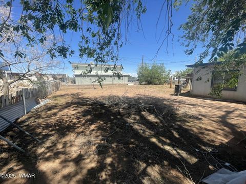 Tiny photo for 113 Encanto Drive, Holbrook, AZ 86025 (MLS # 255891)