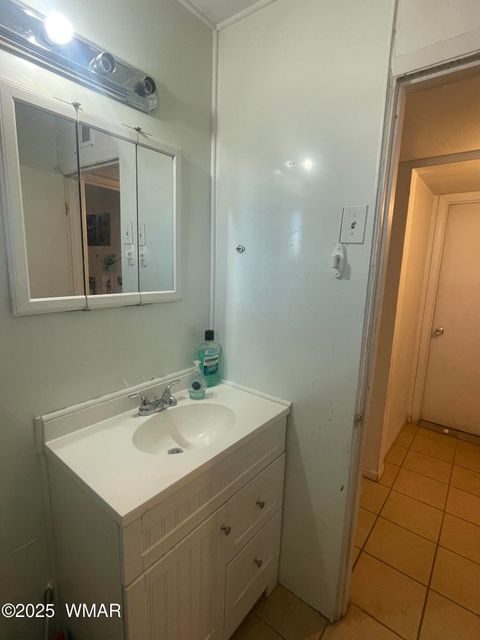 Tiny photo for 113 Encanto Drive, Holbrook, AZ 86025 (MLS # 255891)