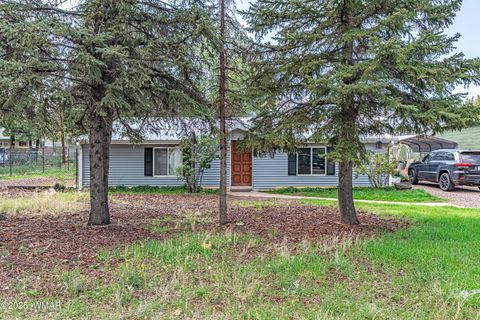 Photo of 660 N 5Th Drive, Show Low, AZ 85901 (MLS # 258337)