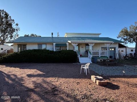 Photo of 1786 Canyon Place, Show Low, AZ 85901 (MLS # 258814)