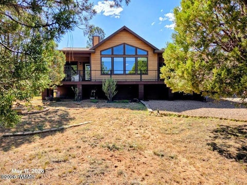 Photo of 2974 Arrowhead Drive, Overgaard, AZ 85933 (MLS # 261180)